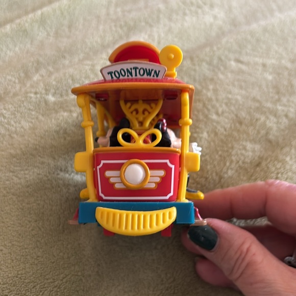 New! No tags!! Mickey and Minnie on the Jolly Trolley! - Picture 2 of 8